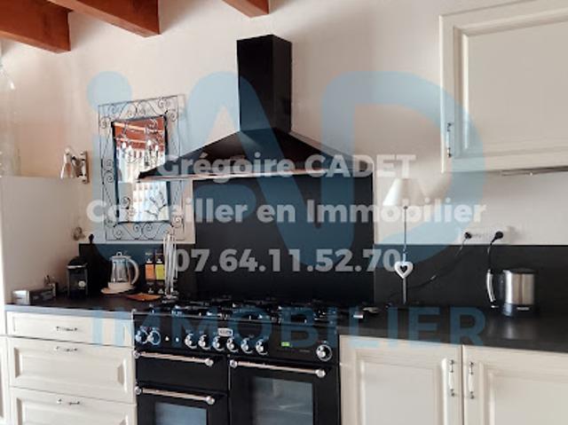 Vente Maison 5 pièces 238 m2 Toulx Sainte Croix
