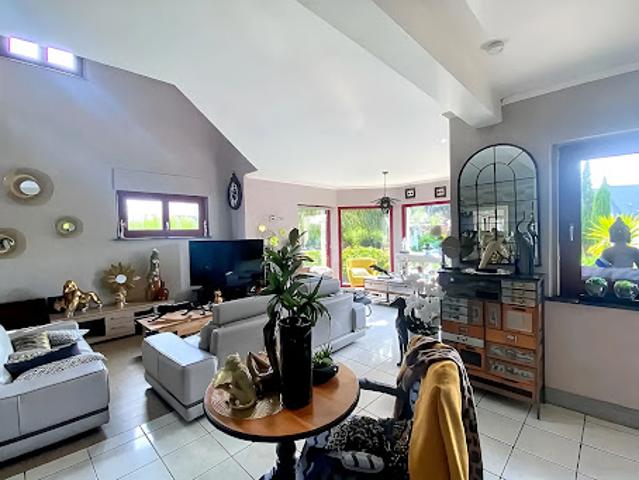Vente Maison 5 pièces 232 m2 Langueux