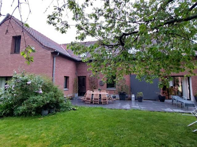 Vente Maison 5 pièces 233 m2 Comines