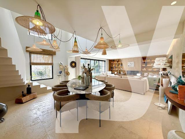 Vente Maison 5 pièces 245.2 m2 La Môle