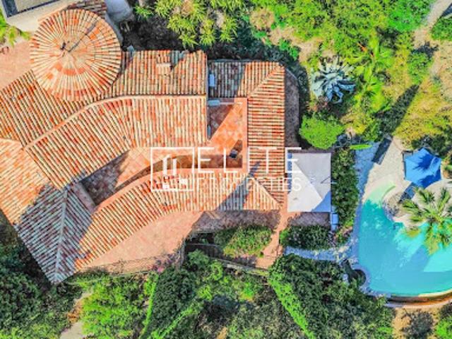 Vente Maison 5 pièces 256 m2 Mandelieu la Napoule