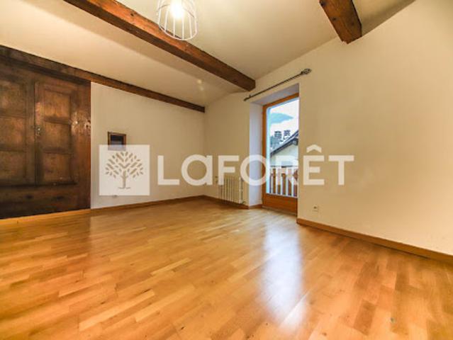 Vente Maison 5 pièces 256 m2 Embrun