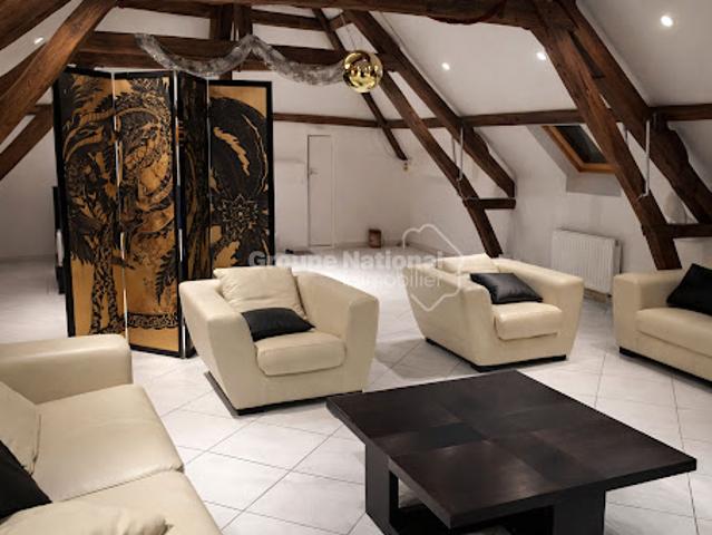 Vente Maison 5 pièces 256 m2 Saint Sulpice