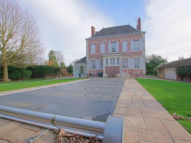 Vente Maison 5 pièces 189.75 m2 Esmery Hallon