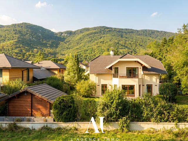 Vente Maison 5 pièces 259 m2 Divonne les Bains