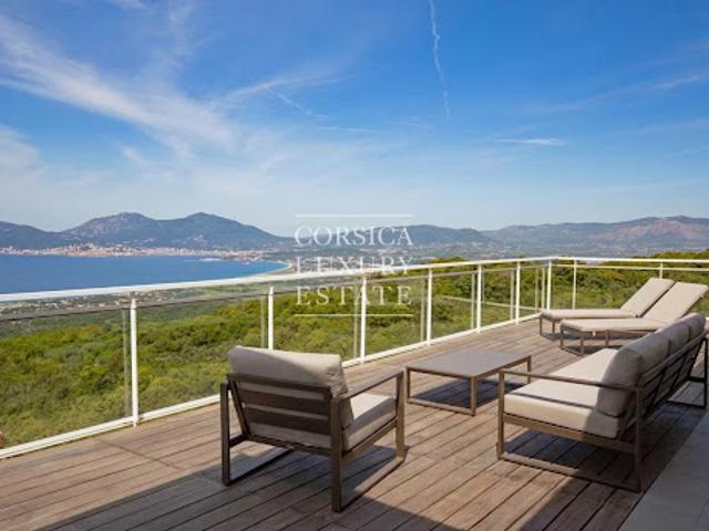 Vente Maison 5 pièces 250 m2 Porticcio