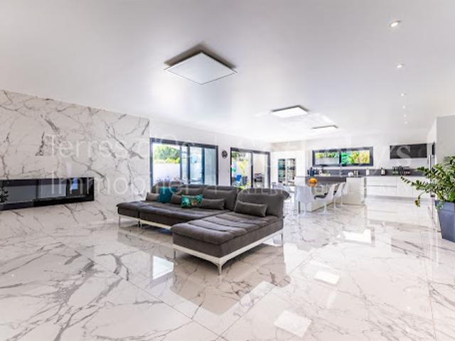 Vente Maison 5 pièces 250 m2 Thuir