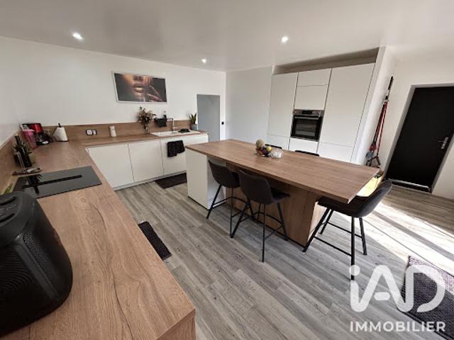 Vente Maison 5 pièces 274 m2 Avillers