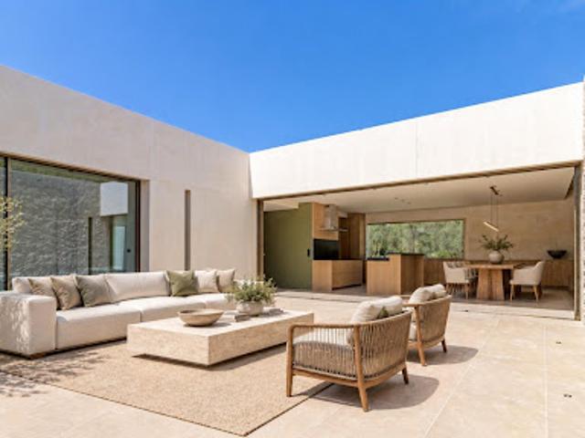 Vente Maison 5 pièces 270 m2 Puyricard