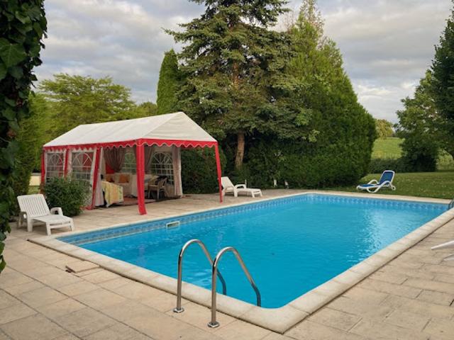 Vente Maison 5 pièces 284 m2 Poullignac