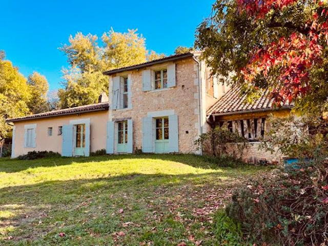 Vente Maison 5 pièces 280 m2 Saint Etienne de Puycorbier