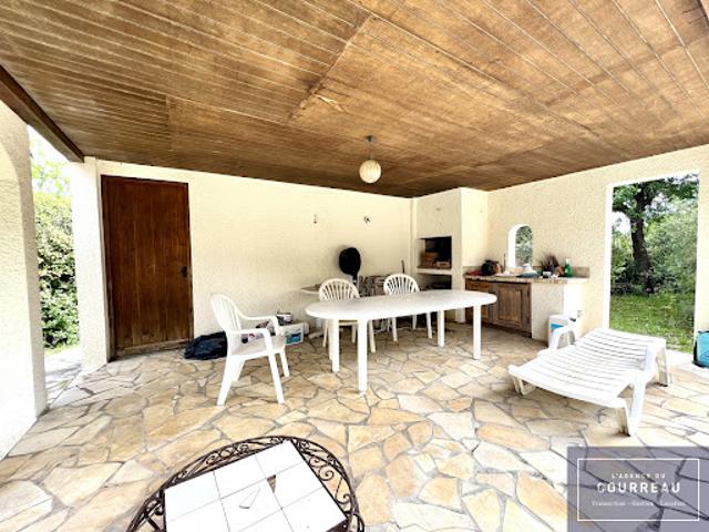Vente Maison 5 pièces 281.43 m2 Saint Clément de Rivière