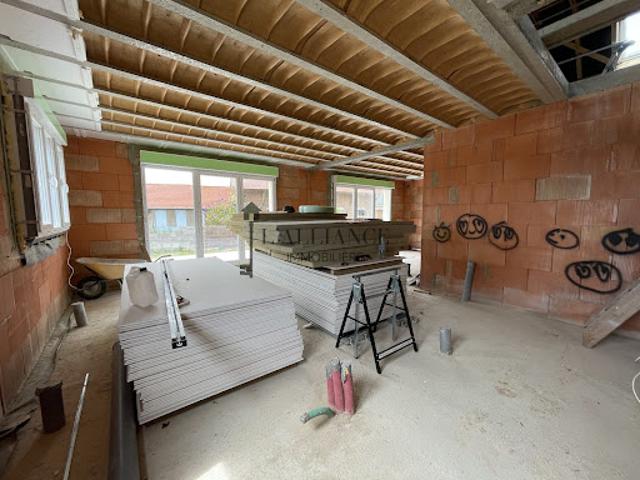 Vente Maison 5 pièces 283.8 m2 Ecoust Saint Mein