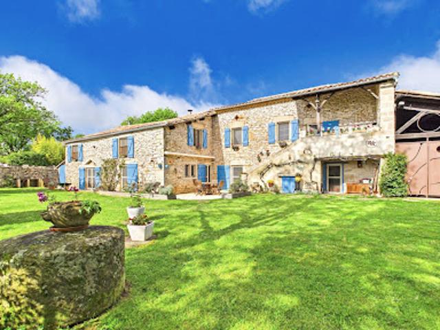 Vente Maison 5 pièces 300 m2 Saint Antonin Noble Val