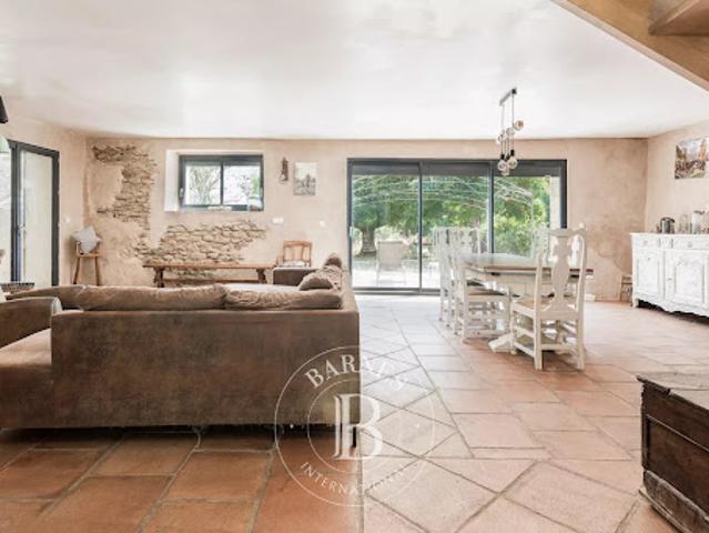 Vente Maison 5 pièces 320 m2 Caraman