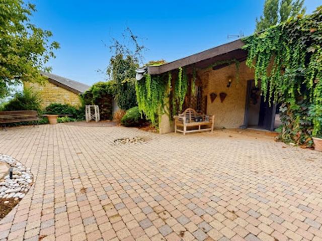 Vente Maison 5 pièces 336.65 m2 Jassans Riottier