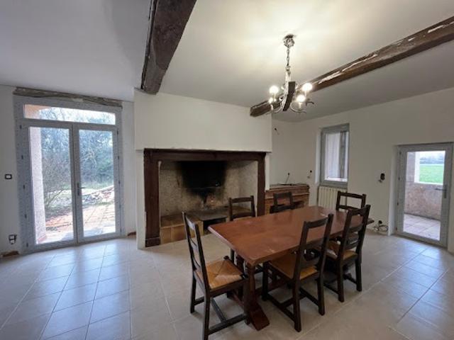 Vente Maison 5 pièces 371 m2 Castelsarrasin