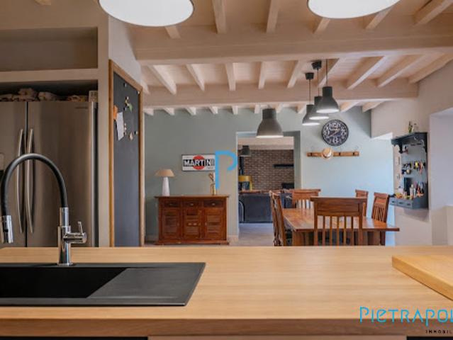 Vente Maison 5 pièces 380 m2 Chambost Longessaigne