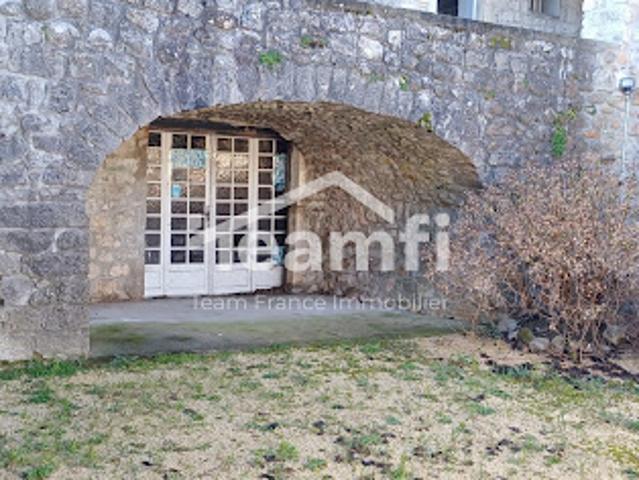 Vente Maison 5 pièces 60.56 m2 Berrias et Casteljau