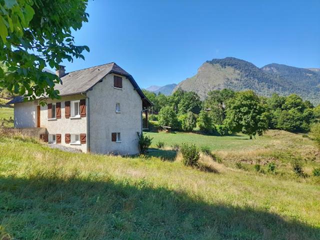 Vente Maison 5 pièces 68.8 m2 Béost