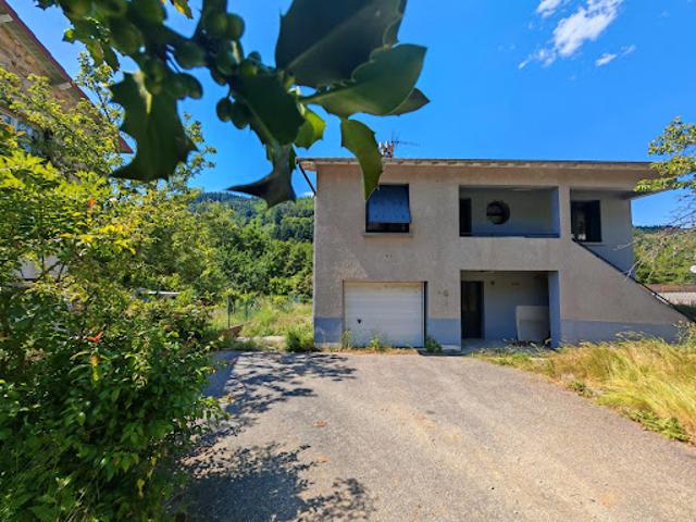 Vente Maison 5 pièces 70 m2 Mariac