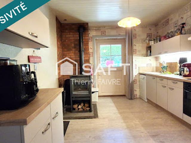 Vente Maison 5 pièces 71 m2 La Chaux du Dombief