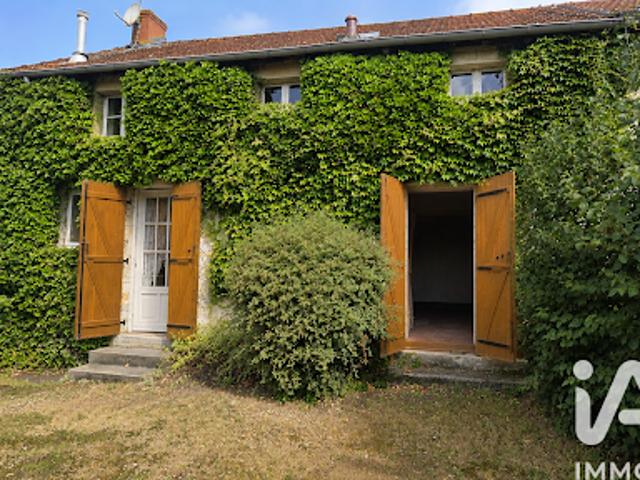 Vente Maison 5 pièces 71 m2 Vitry en Charollais