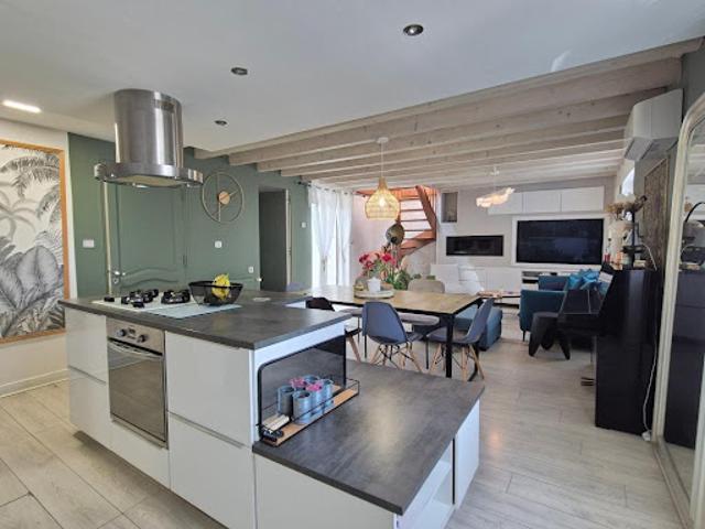 Vente Maison 5 pièces 75.81 m2 Saint Etienne