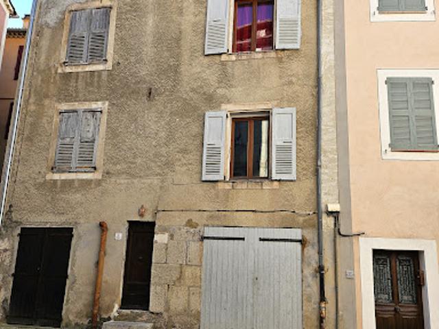 Vente Maison 5 pièces 75 m2 Castellane