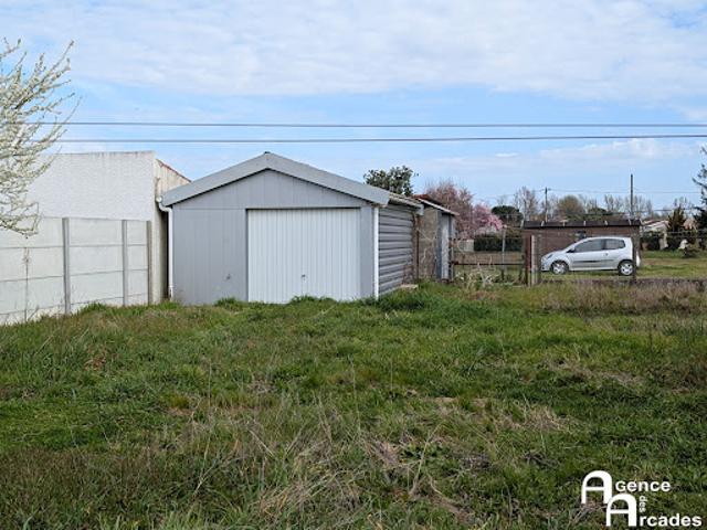 Vente Maison 5 pièces 76.7 m2 Izon