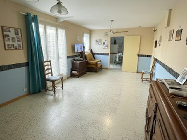 Vente Maison 5 pièces 76 m2 Saint Michel