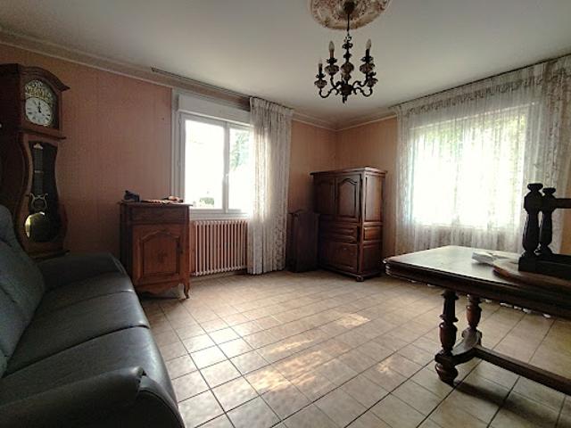 Vente Maison 5 pièces 77 m2 Essarts en Bocage