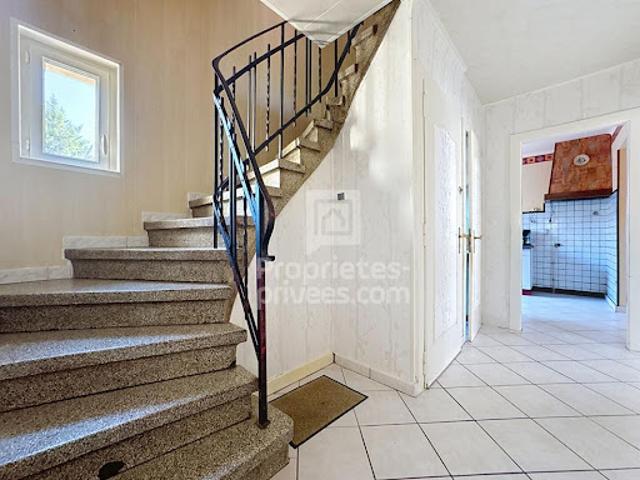 Vente Maison 5 pièces 79.31 m2 Châtel Saint Germain
