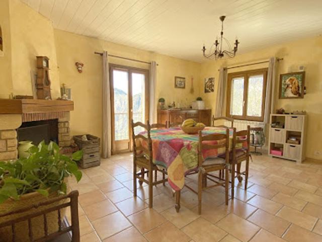 Vente Maison 5 pièces 80 m2 Daluis