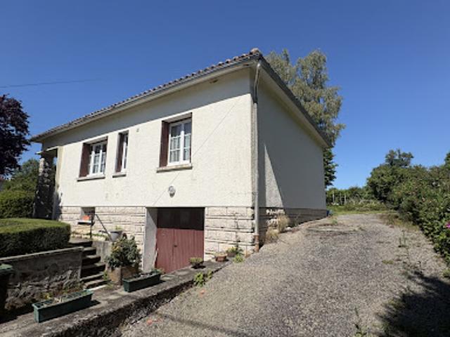Vente Maison 5 pièces 80 m2 Lesterps