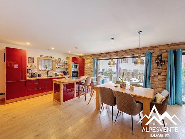 Vente Maison 5 pièces 81.53 m2 Le Biot