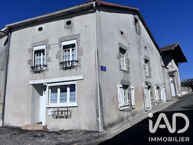 Vente Maison 5 pièces 81 m2 Beugnon Thireuil
