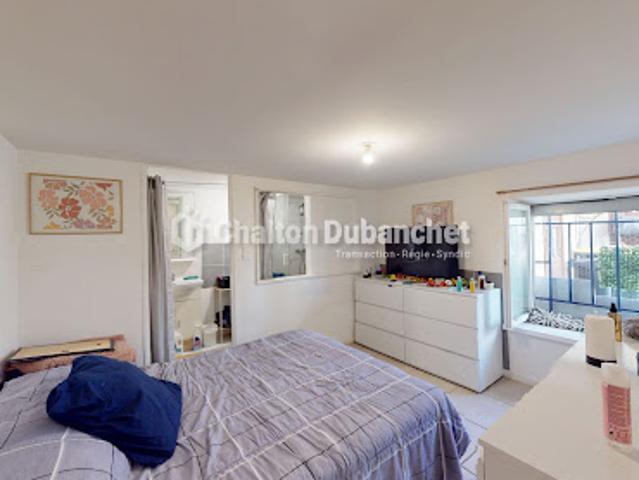 Vente Maison 5 pièces 81 m2 Saint Cyr de Favières
