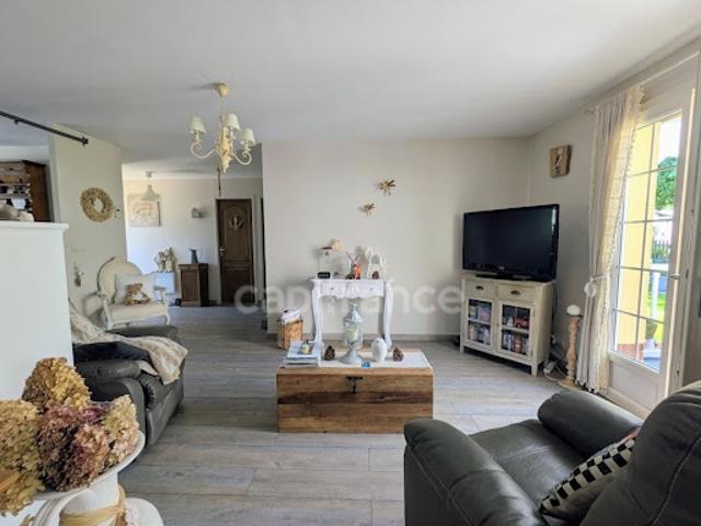 Vente Maison 5 pièces 81 m2 Forges les Eaux
