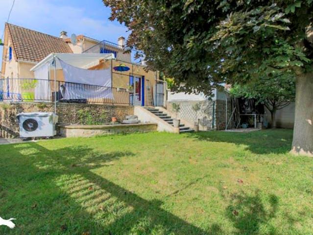 Vente Maison 5 pièces 82 m2 Mantes la Ville