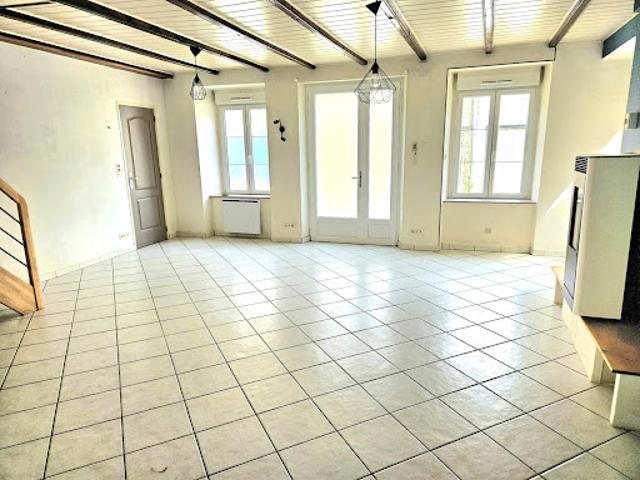 Vente Maison 5 pièces 82 m2 Sacey
