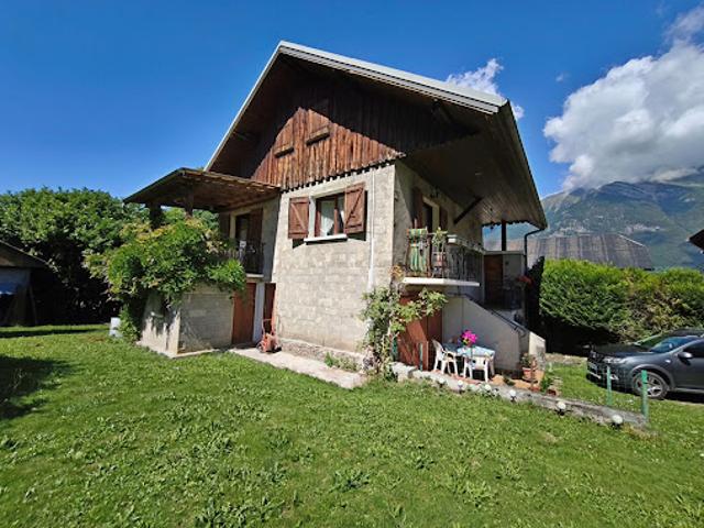 Vente Maison 5 pièces 83.37 m2 Sainte Hélène sur Isère
