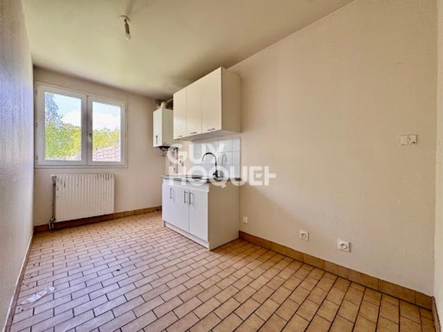 Vente Maison 5 pièces 83 m2 Neuville aux Bois