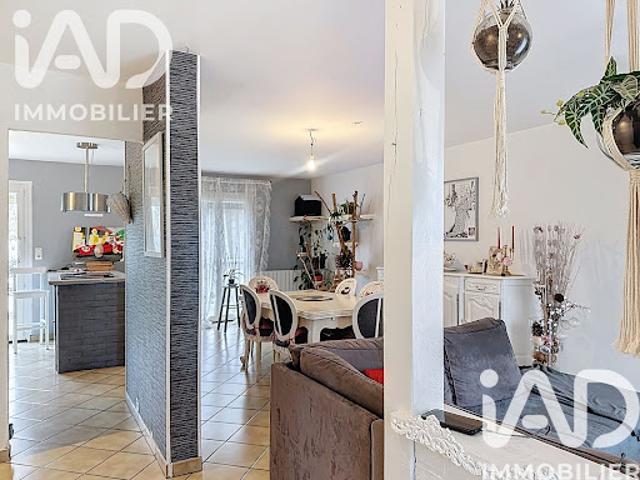 Vente Maison 5 pièces 84 m2 Saint germain des pres