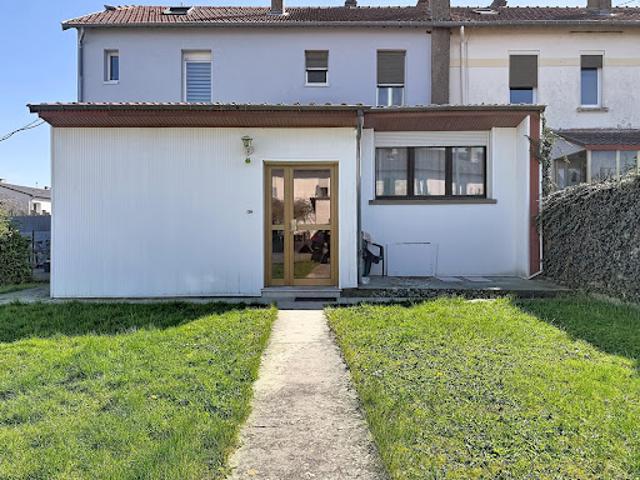 Vente Maison 5 pièces 84 m2 Sainte Marie aux Chênes