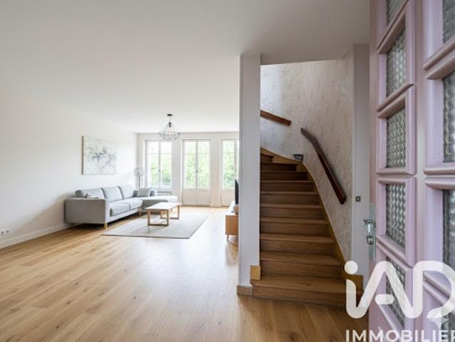 Vente Maison 5 pièces 84 m2 Vitry sur Seine
