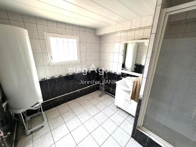 Vente Maison 5 pièces 85 m2 Tricot