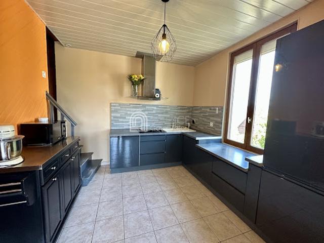 Vente Maison 5 pièces 86 m2 Arques la Bataille