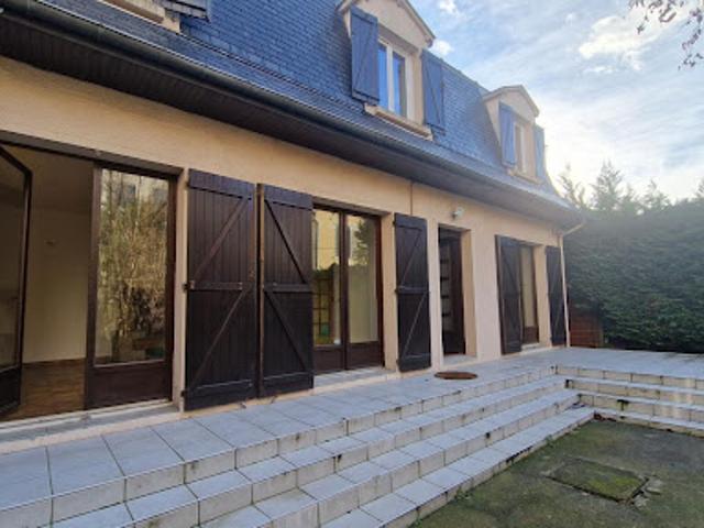 Vente Maison 5 pièces 86 m2 Neuilly sur Marne