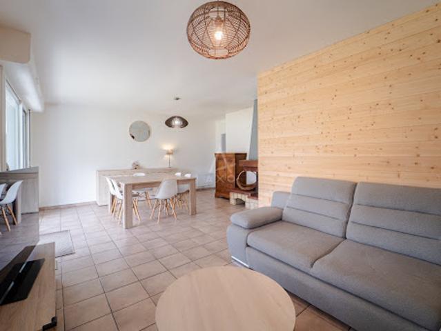 Vente Maison 5 pièces 86 m2 Saint Pierre du Mont